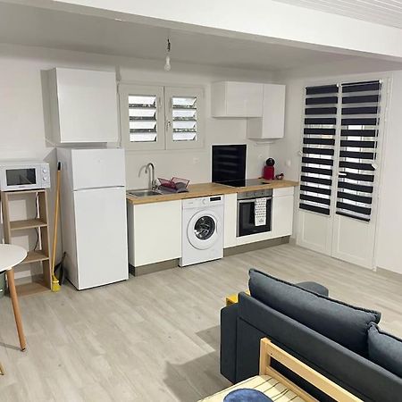 Studio Cosy Et Lumineux Fort-de-France Exteriör bild