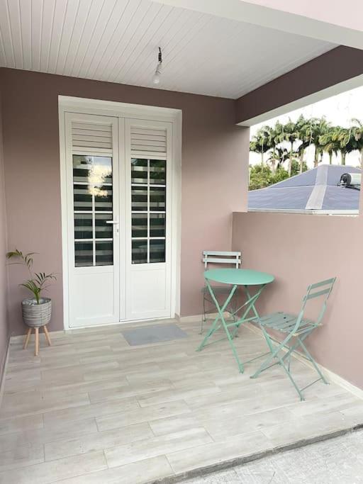 Studio Cosy Et Lumineux Fort-de-France Exteriör bild